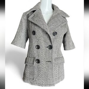 Michael Kors Small Women black and white short sleeve Pea Coat.